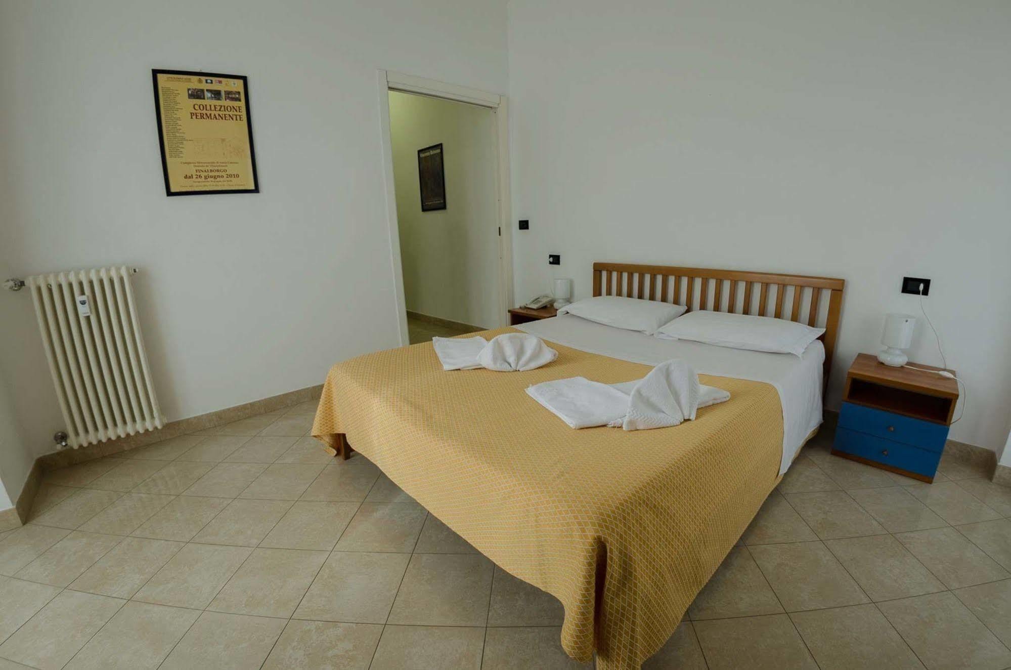Residenza Adelaide Aparthotel Finale Ligure Exterior photo